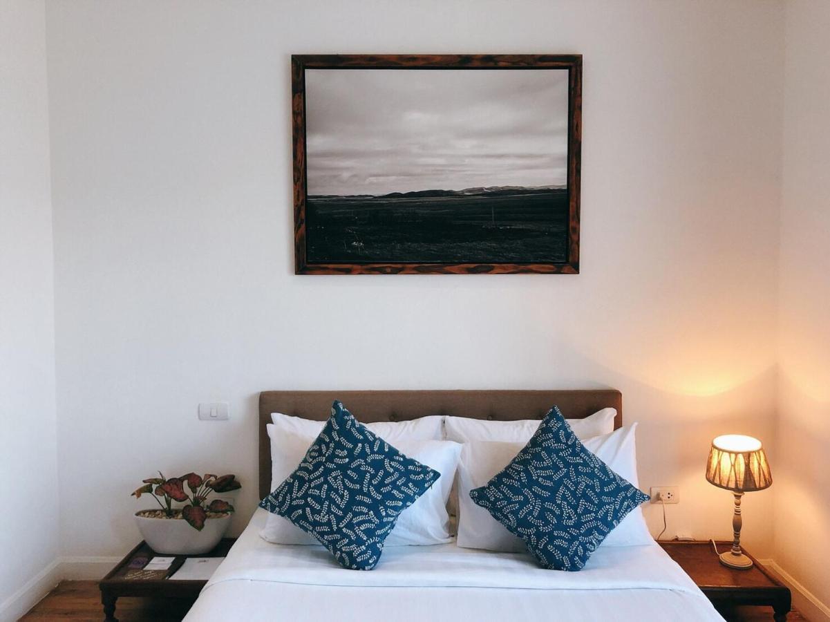 Economy Queen Room
